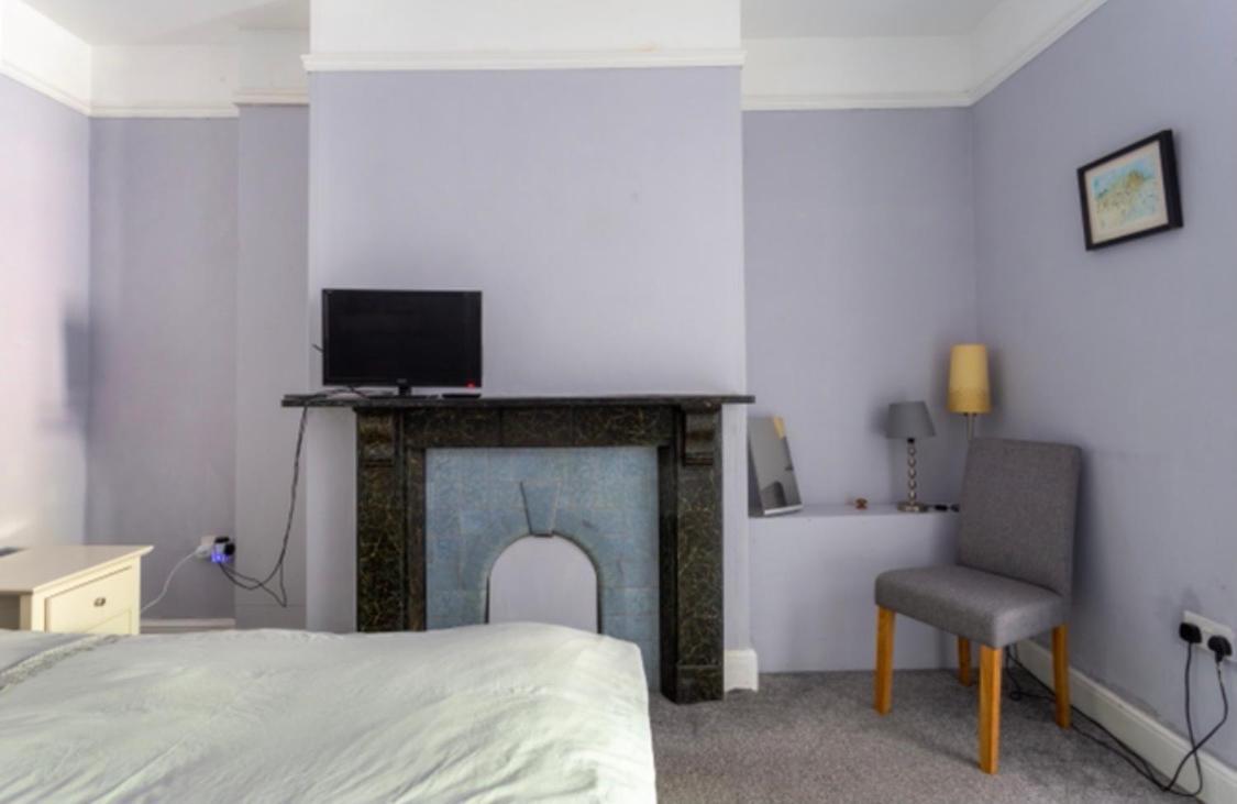 Bridport Garden Suite Exterior photo